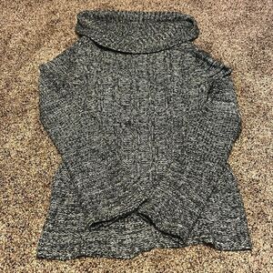 Derek Heart Grey and Black Turtle Neck